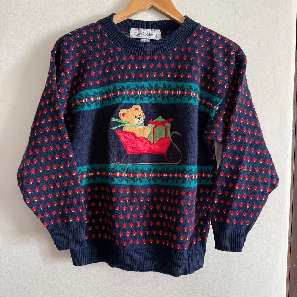 80s Vintage | Kate Collins Whimsical Bear in Sled Christmas Sweater | Small
